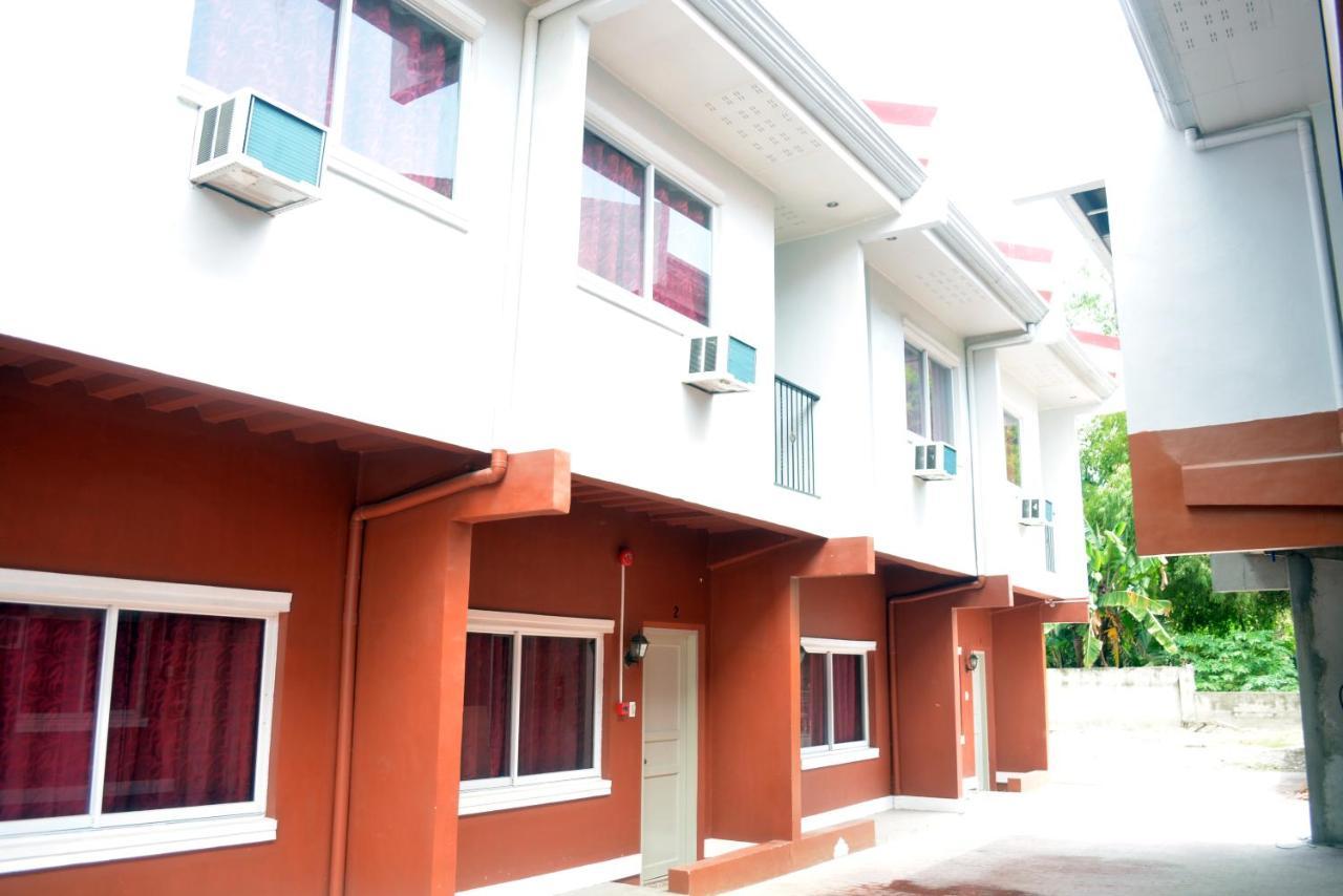 Ashley And Bill'S Suites 'N Garden Hotel And Vacation Homes Carcar Exterior photo